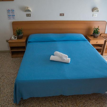 Hotel Singapore Milano Marittima Exteriér fotografie