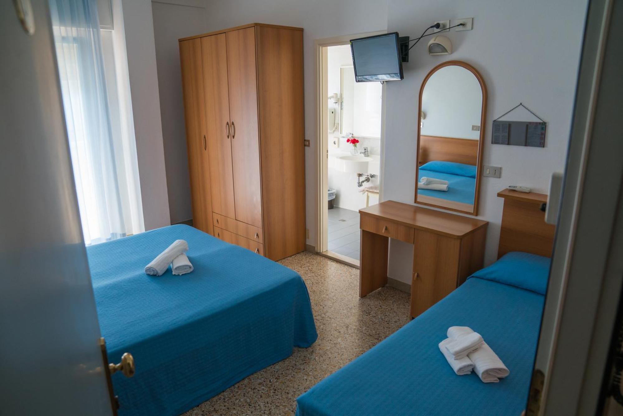 Hotel Singapore Milano Marittima Exteriér fotografie