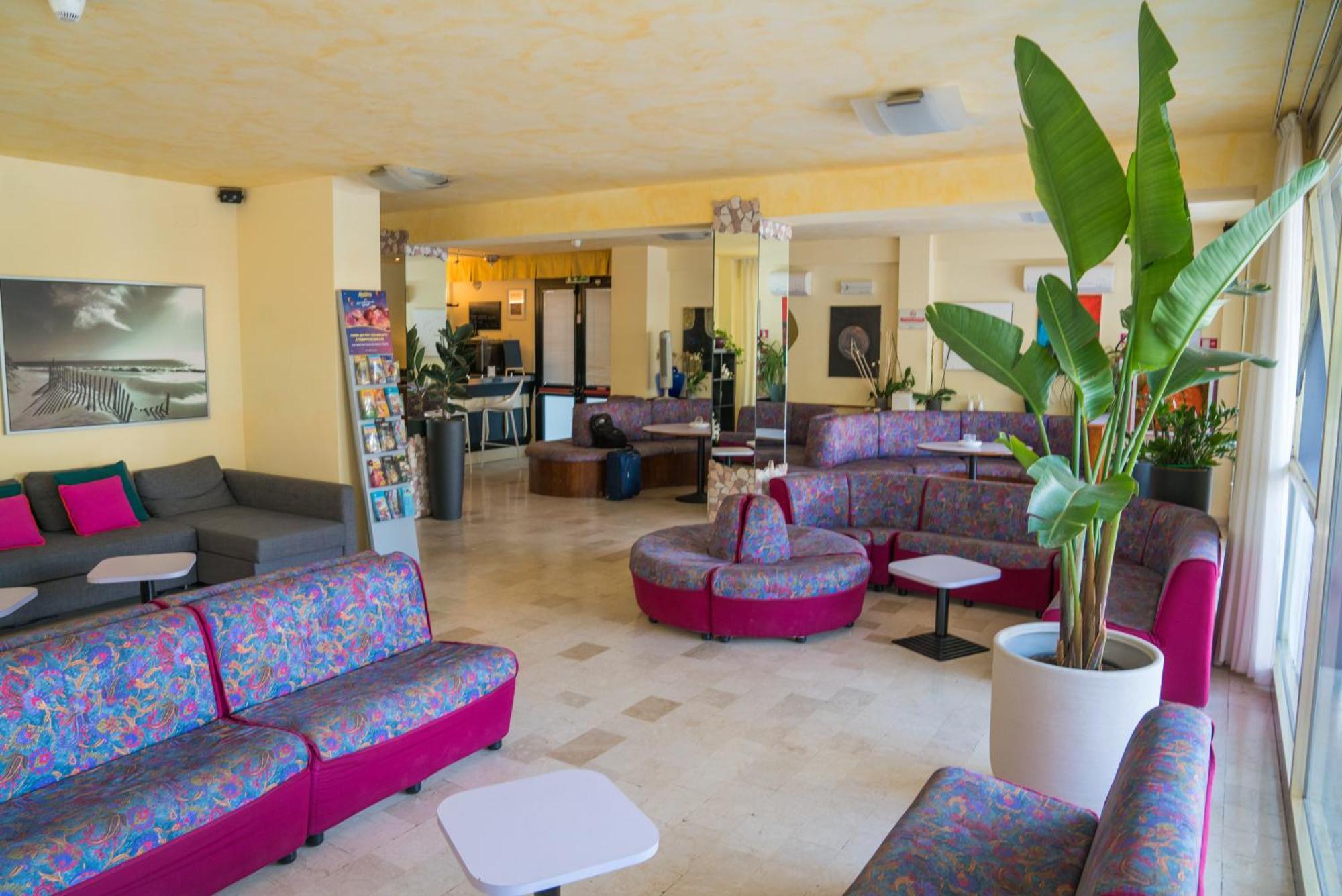 Hotel Singapore Milano Marittima Exteriér fotografie